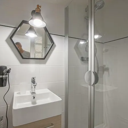 Luckey Homes - Rue Varin Villa